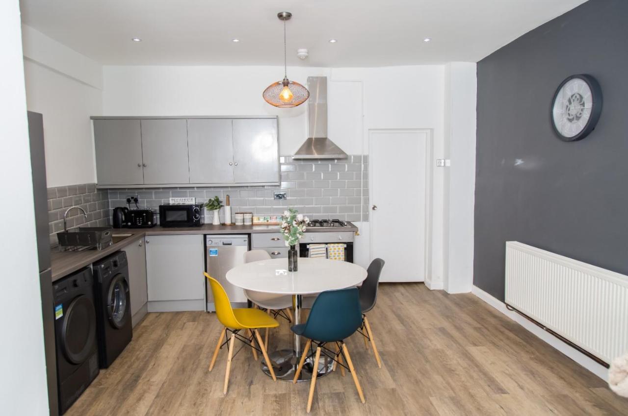 The Kensington House - Contemporary Accommodation In นอตติงแฮม ภายนอก รูปภาพ